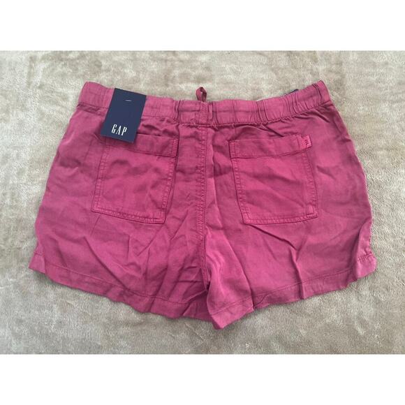 GAP Red Bud Pull On Shorts Women’s Size Medium‎ NWT - Picture 2 of 6